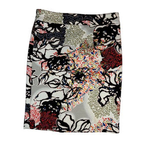 INDIES Women's Floral Pencil Skirt in Gray, Black, Red, Green Small (Tailored)